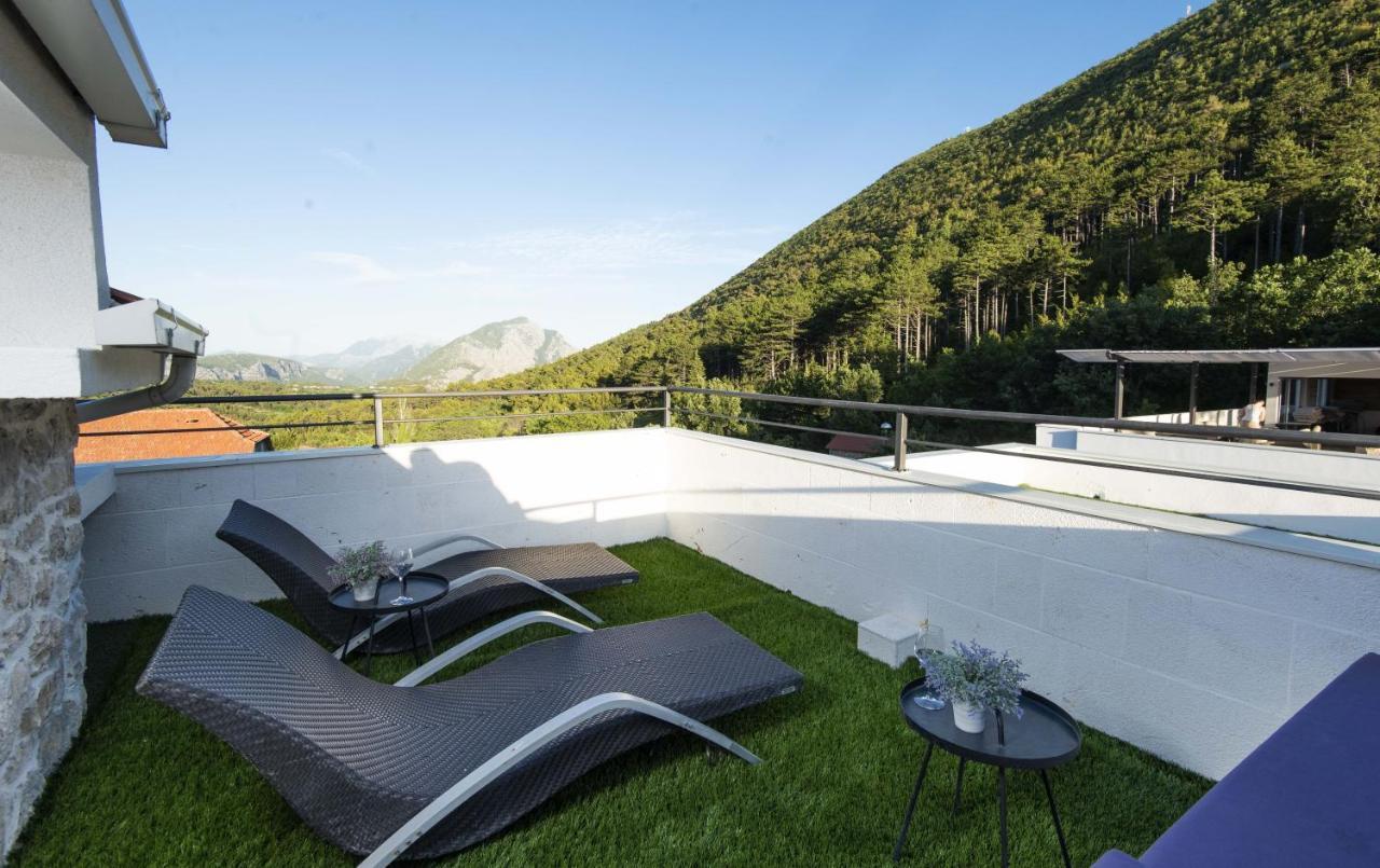 Village Property Trusa Tugare Exterior foto